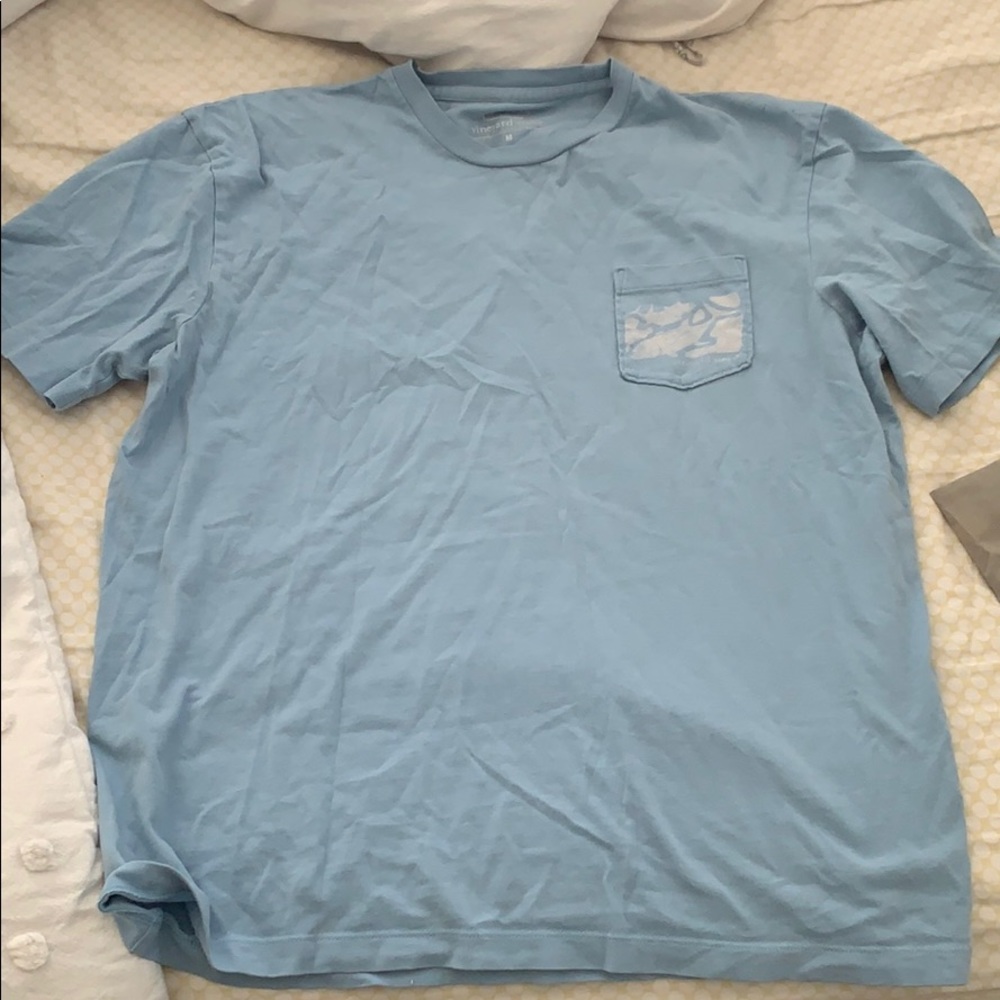 Vineyard Vines T-shirt